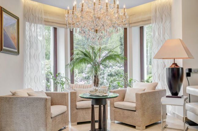 European Luxury: Crystal Chandelier for Living Room Elegance