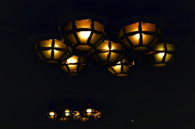 Photo "Simple geometric chandelier Modern minimalist style restaurant"