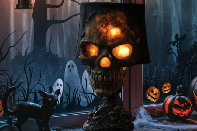 Spooky Skull Living Room Lamp Adds Eerie Ambiance